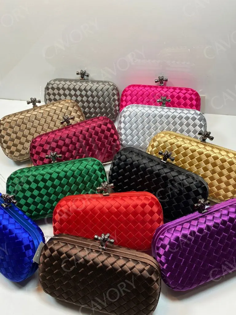 Bottega Veneta Clutch Bag (Medium)