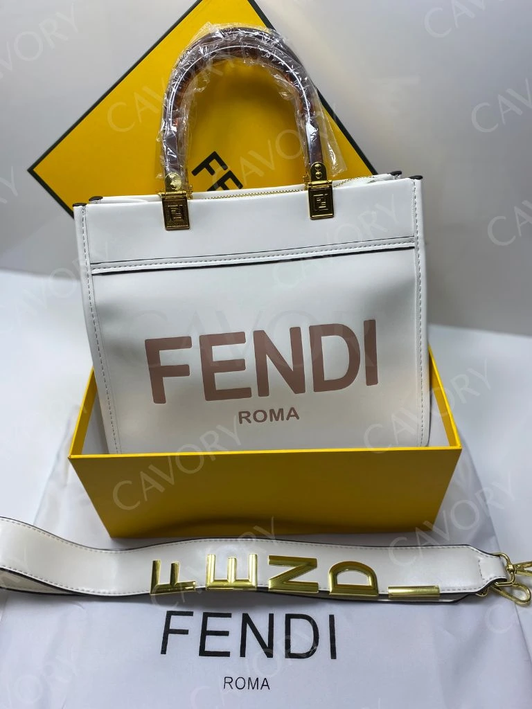 Fendi Roma Medium Tote Bag