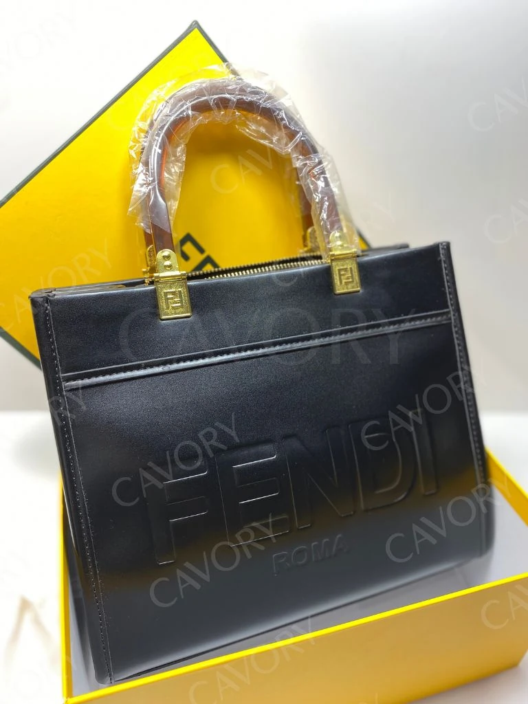 Fendi Roma Medium Tote Bag